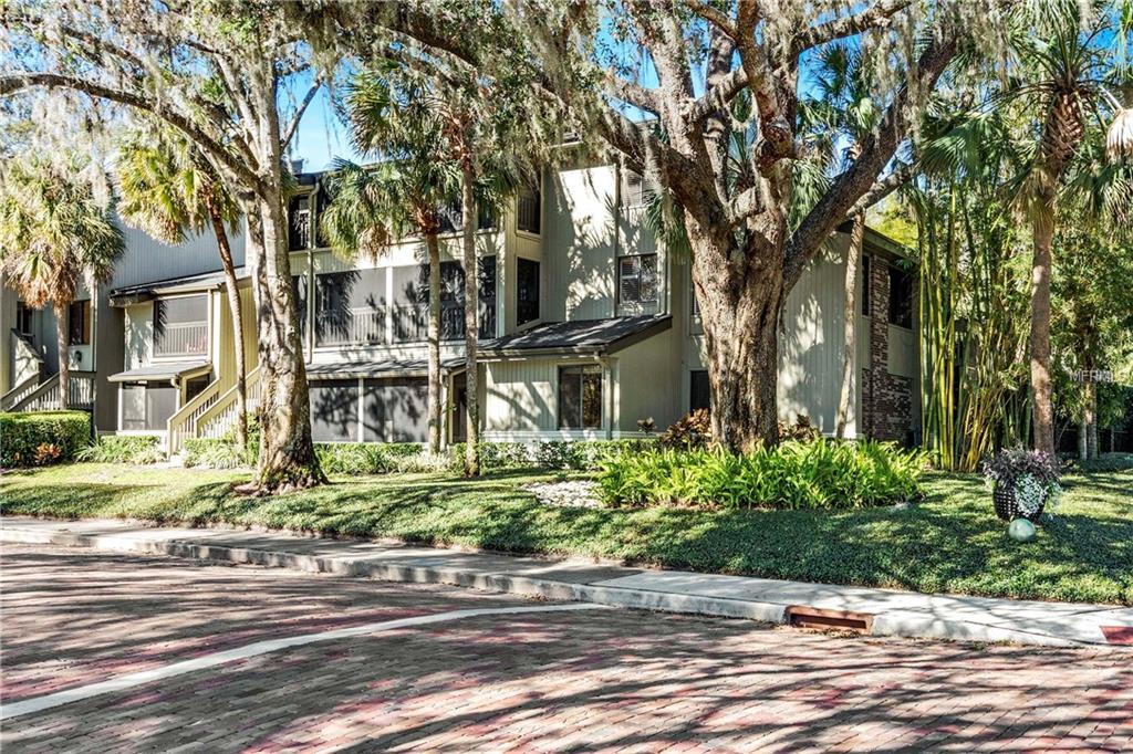 562 Osceola Avenue - Photo 1
