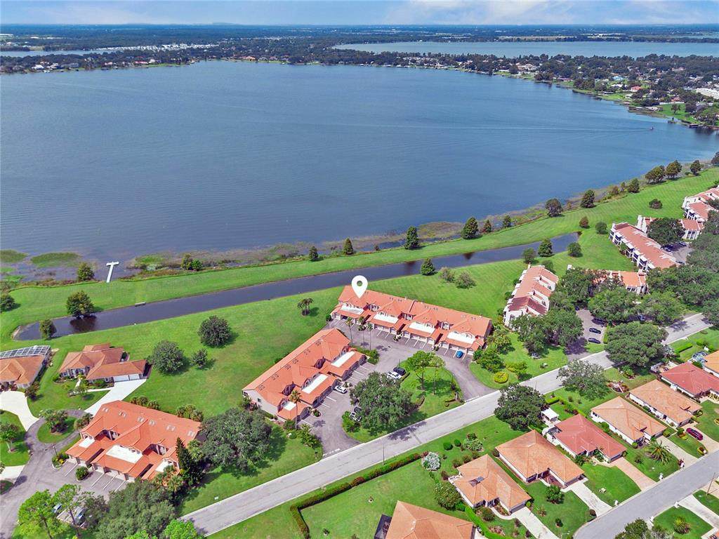 715 Magnolia Place - Photo 1