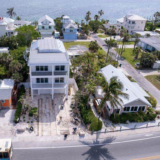 106 11TH Street - Photo 1