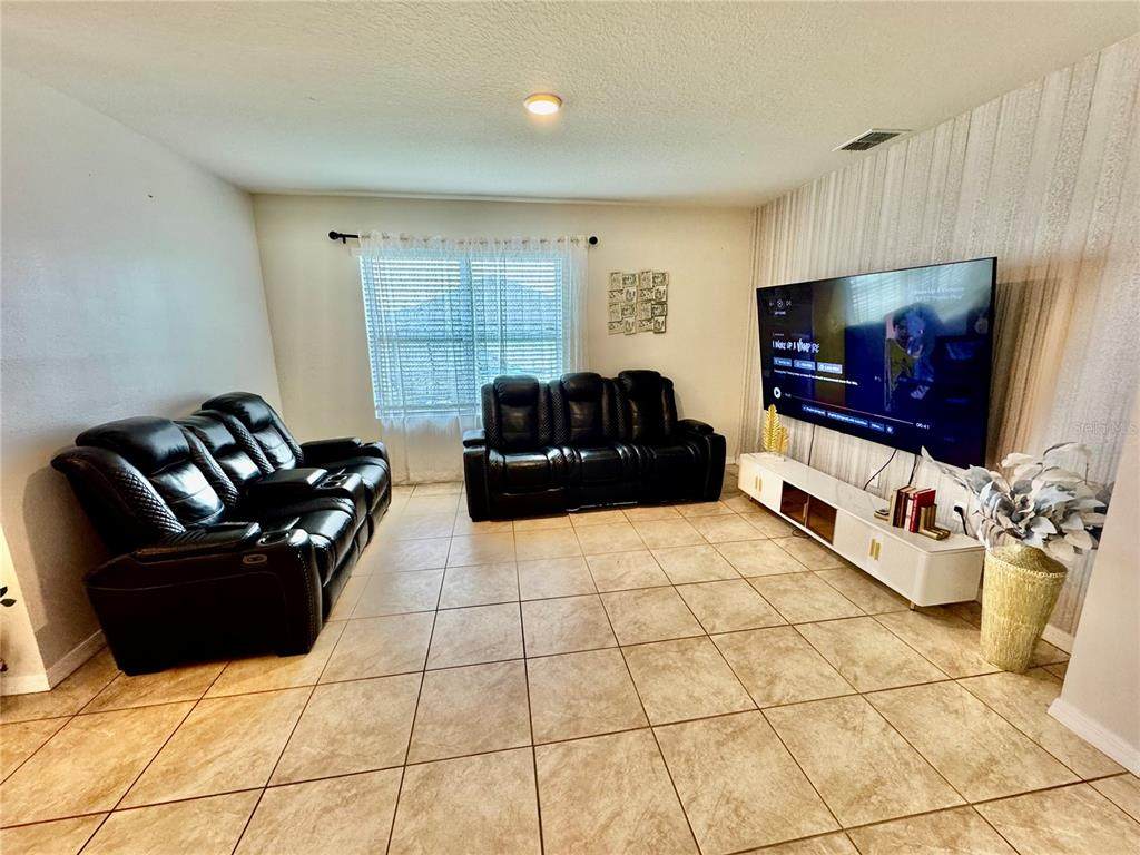 3082 Royal Tern Drive - Photo 1