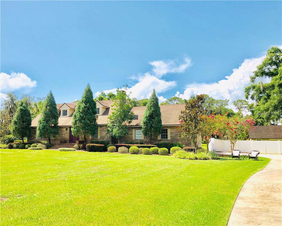 4222 Rolling Oak Drive - Photo 1
