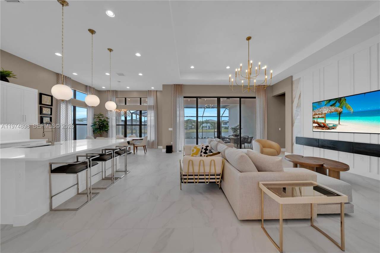 https://bt-photos.global.ssl.fastly.net/miami/1280_boomver_10_A11974898-2.jpg