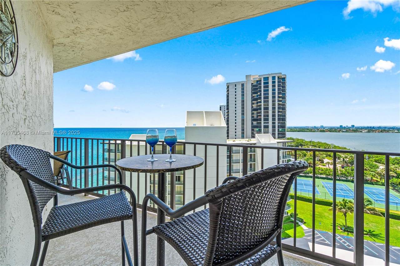 5420 Ocean Dr - Photo 1