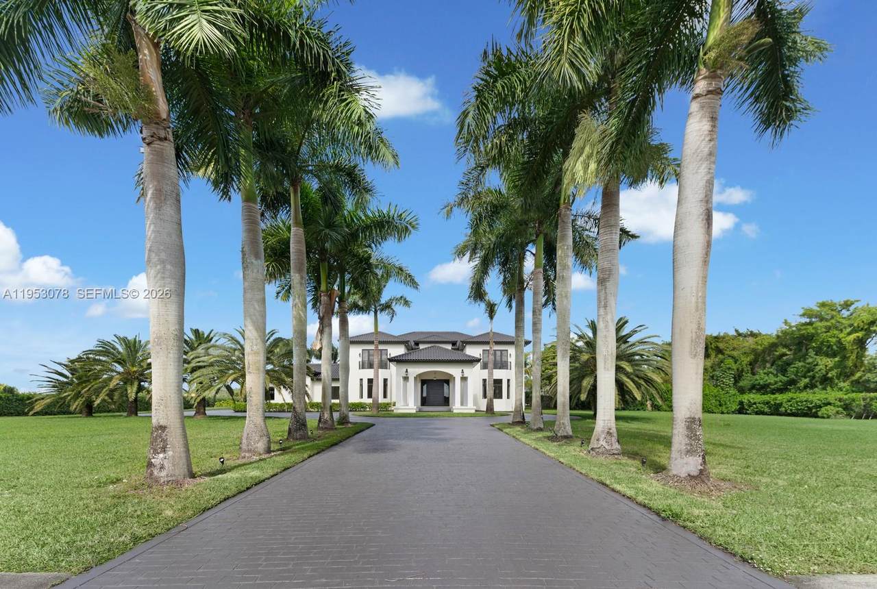 https://bt-photos.global.ssl.fastly.net/miami/1280_boomver_11_A11953078-2.jpg