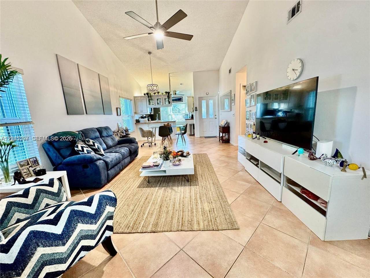 11078 Sea Pines Cir - Photo 1