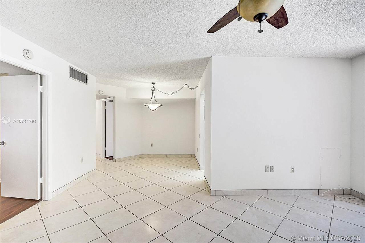 9101 Lime Bay Blvd - Photo 1