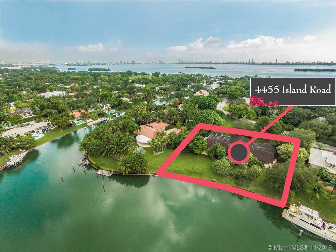 4455 Island Rd - Photo 1