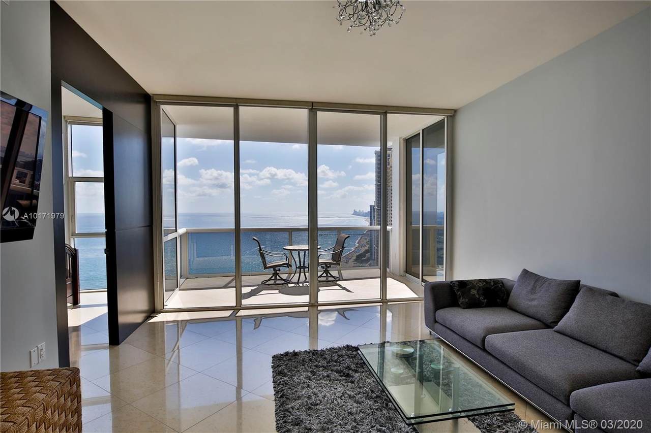 18101 Collins Ave - Photo 1