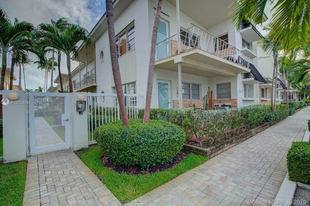 1120 Venetian Way - Photo 1