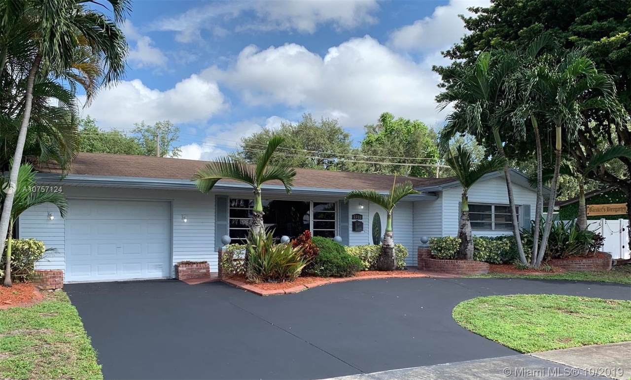 3331 Park Rd - Photo 1