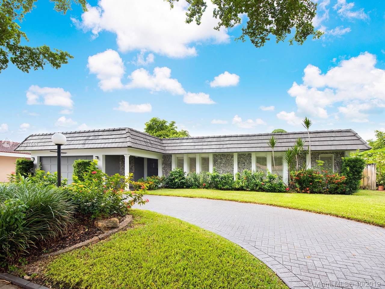 3680 Park Rd - Photo 1