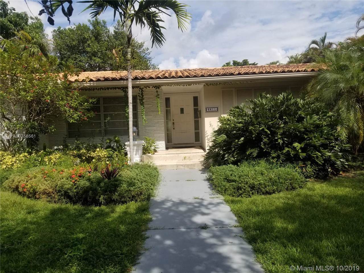 6611 Riviera Dr - Photo 1