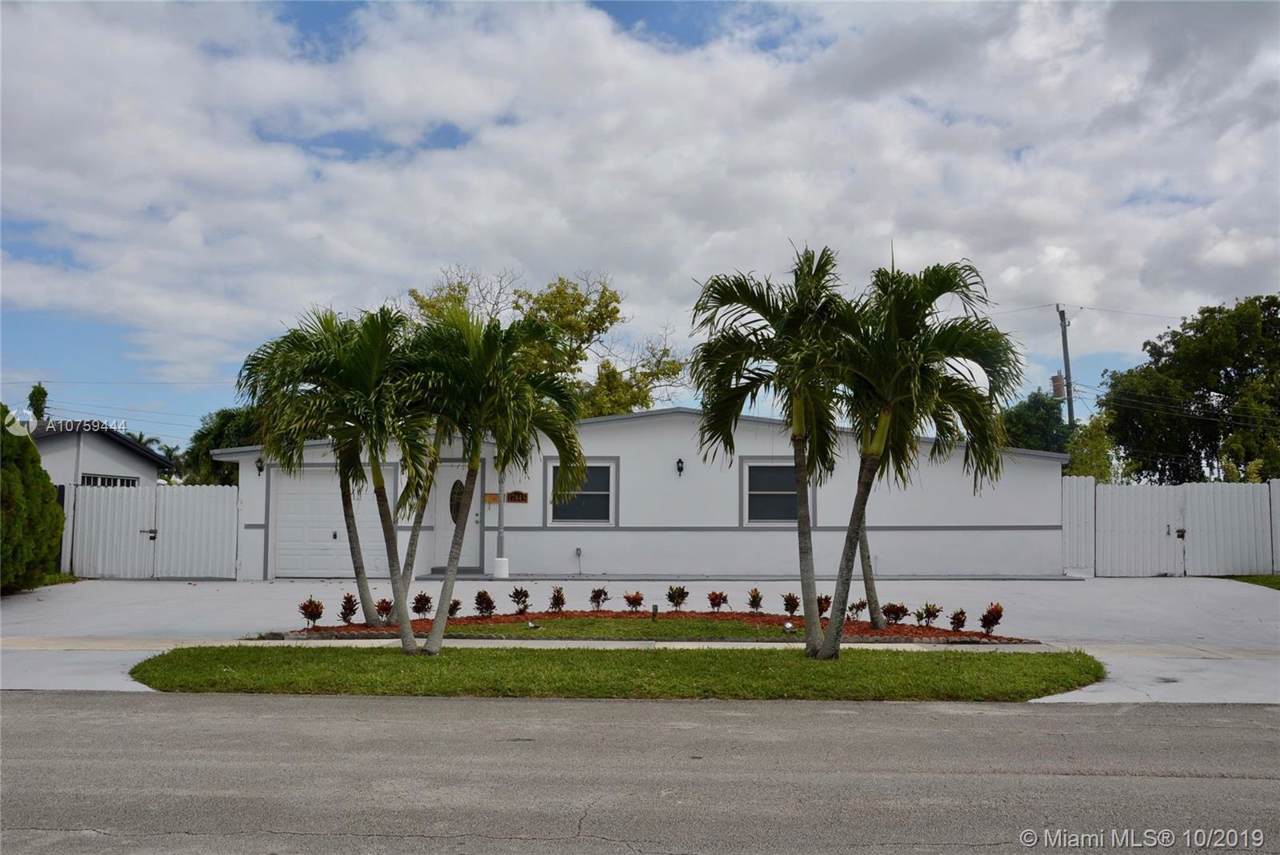 17845 81st Ct - Photo 1