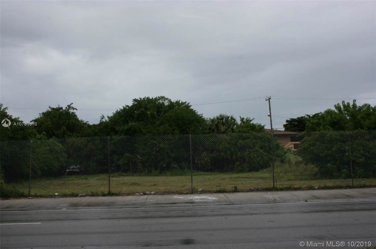 14315 272nd St - Photo 1