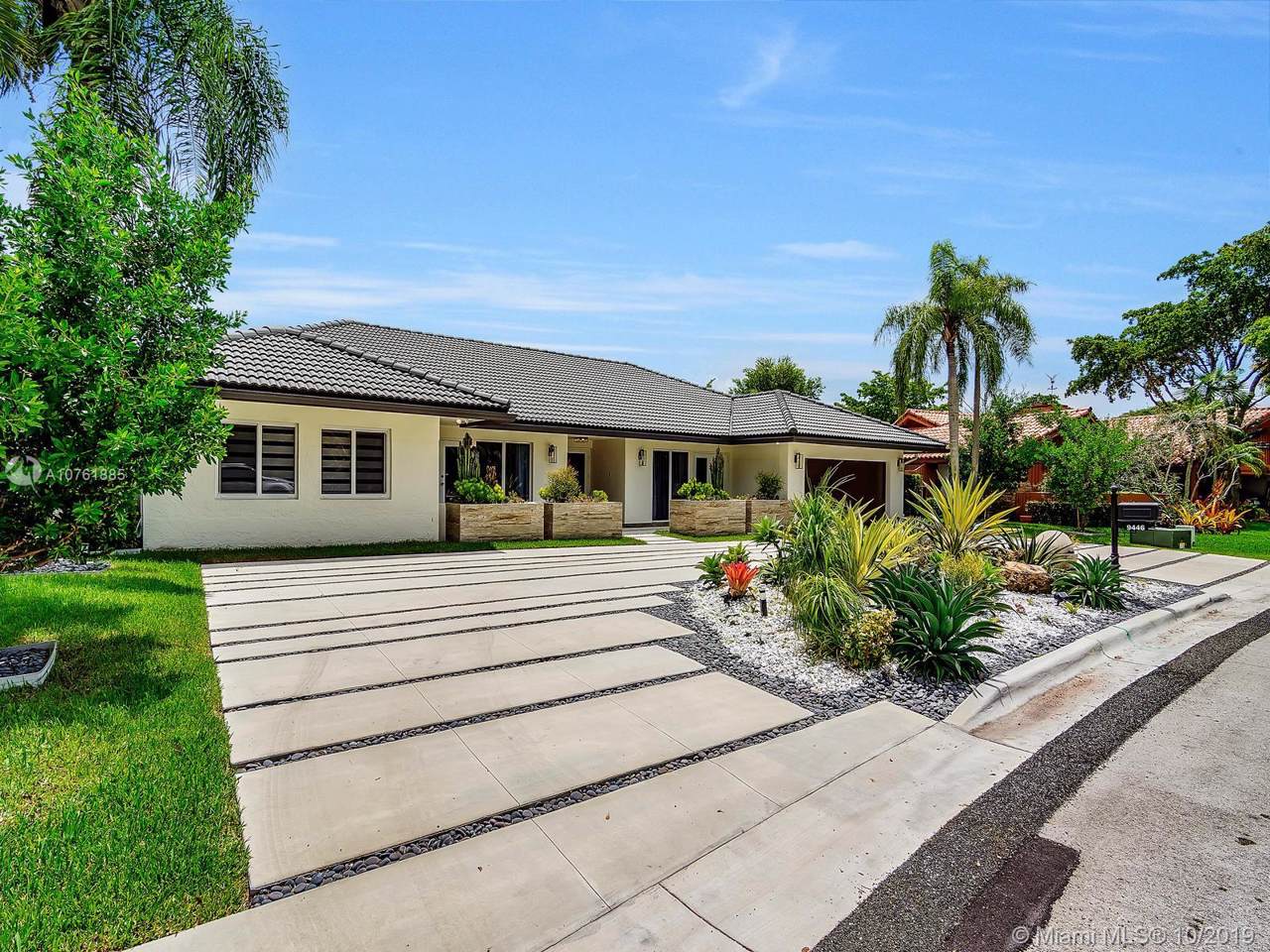 9446 54th Doral Cir Ln - Photo 1