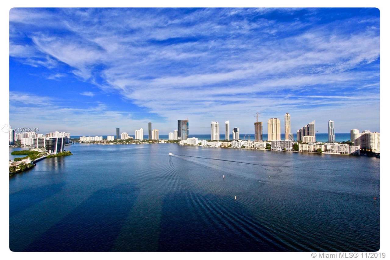 2600 Island Blvd - Photo 1
