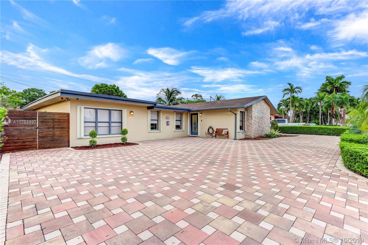 12015 Bird Dr - Photo 1