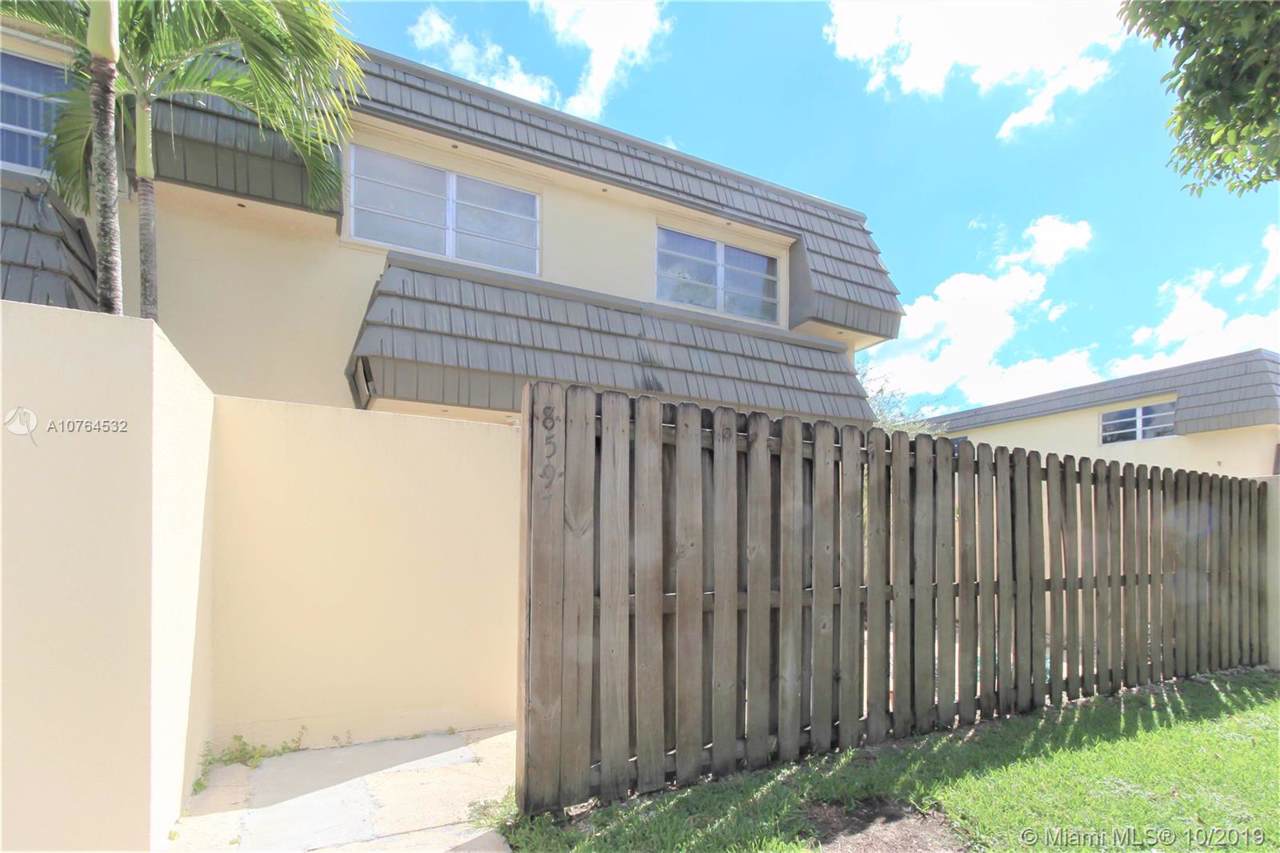 8597 137th Ave - Photo 1