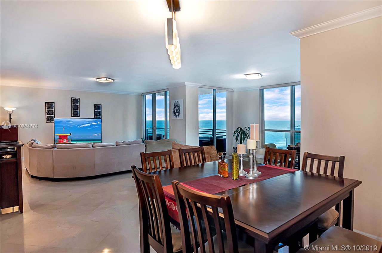 3535 Ocean Dr - Photo 1