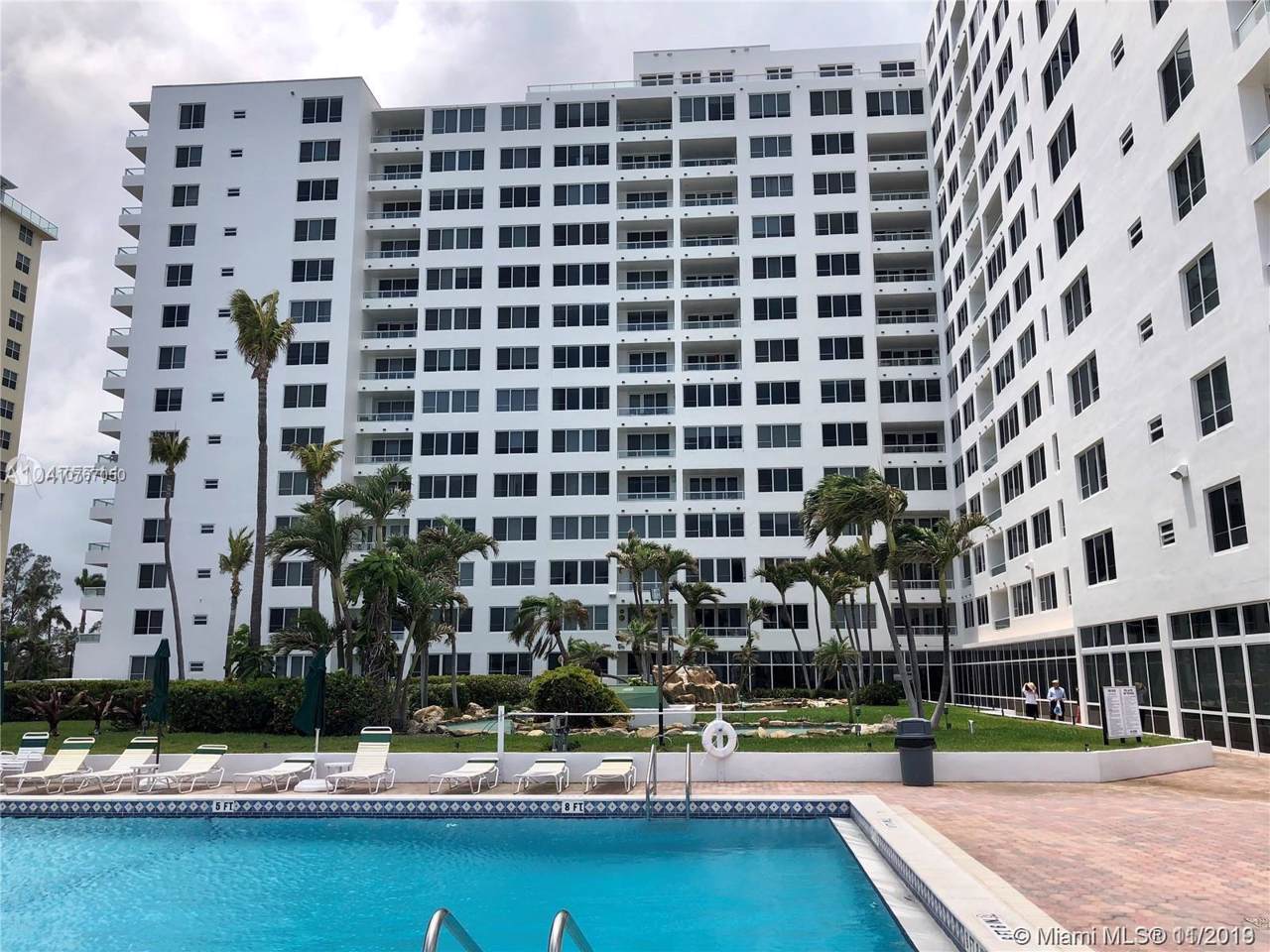 5005 Collins Ave - Photo 1