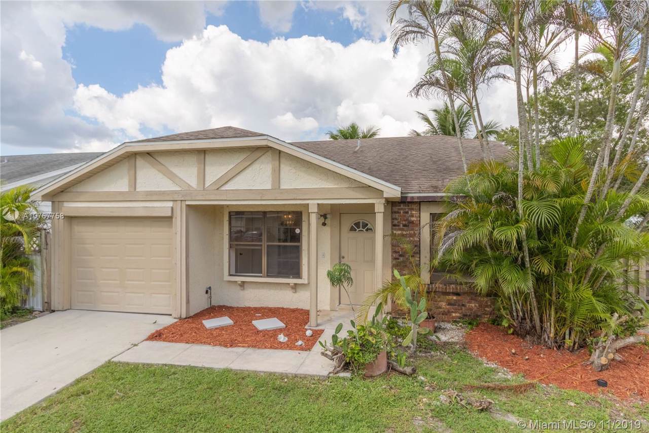 11148 Model Cir W - Photo 1