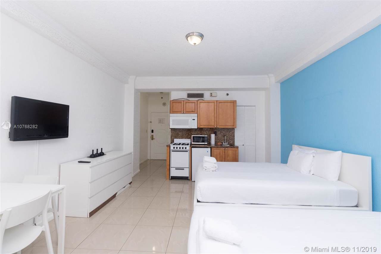 101 Ocean Dr - Photo 1