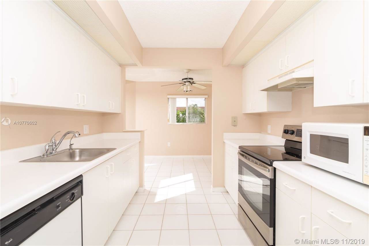 800 142nd Ave - Photo 1