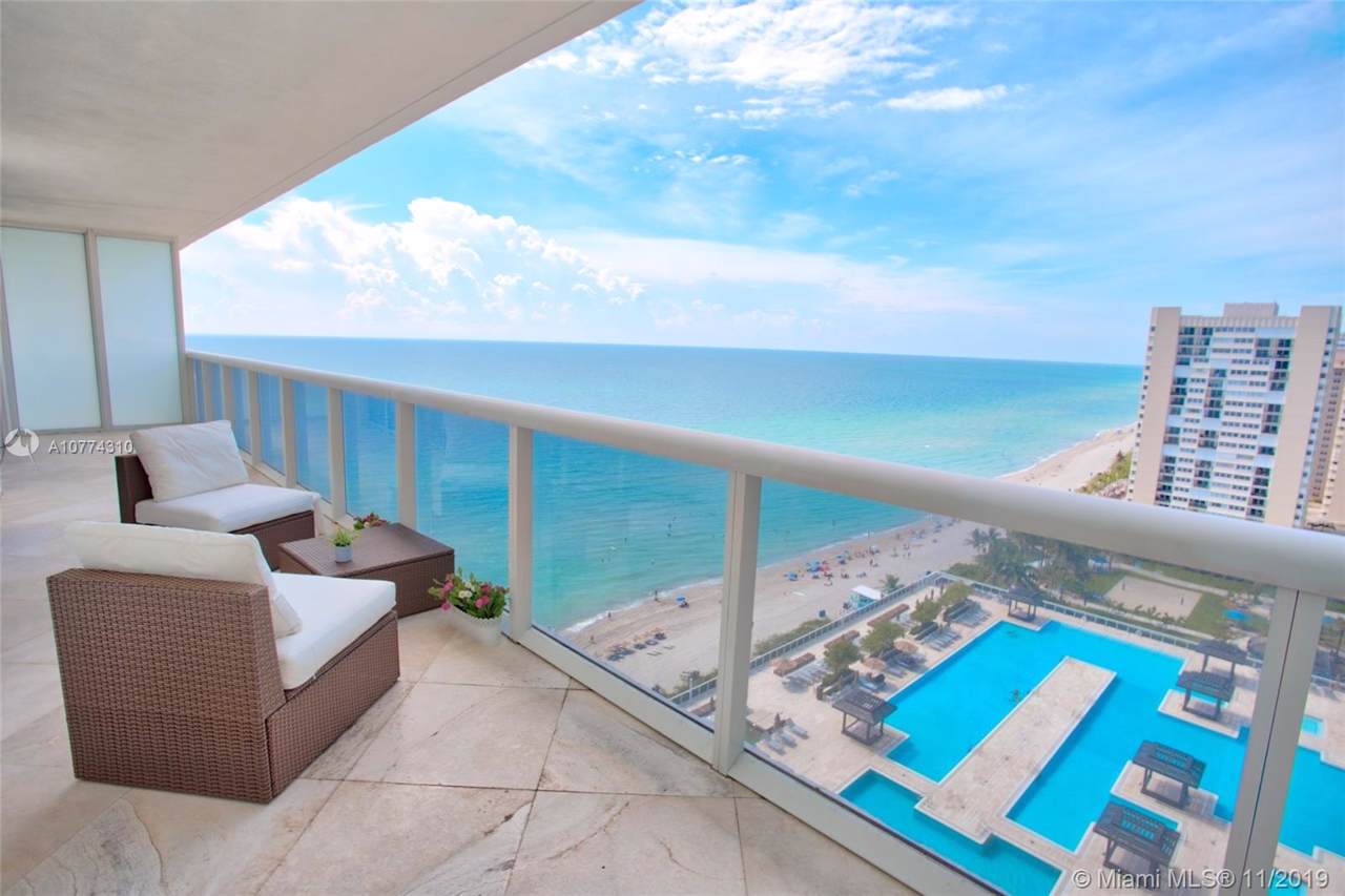 1830 Ocean Dr - Photo 1