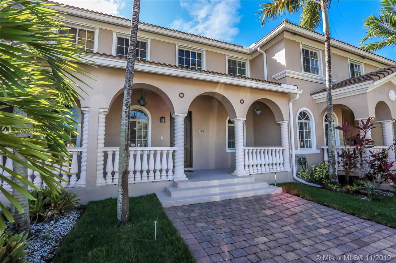 13966 279th Ln - Photo 1