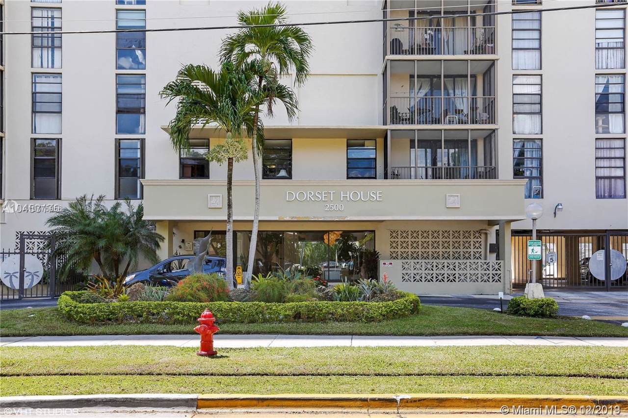2500 135 ST - Photo 1