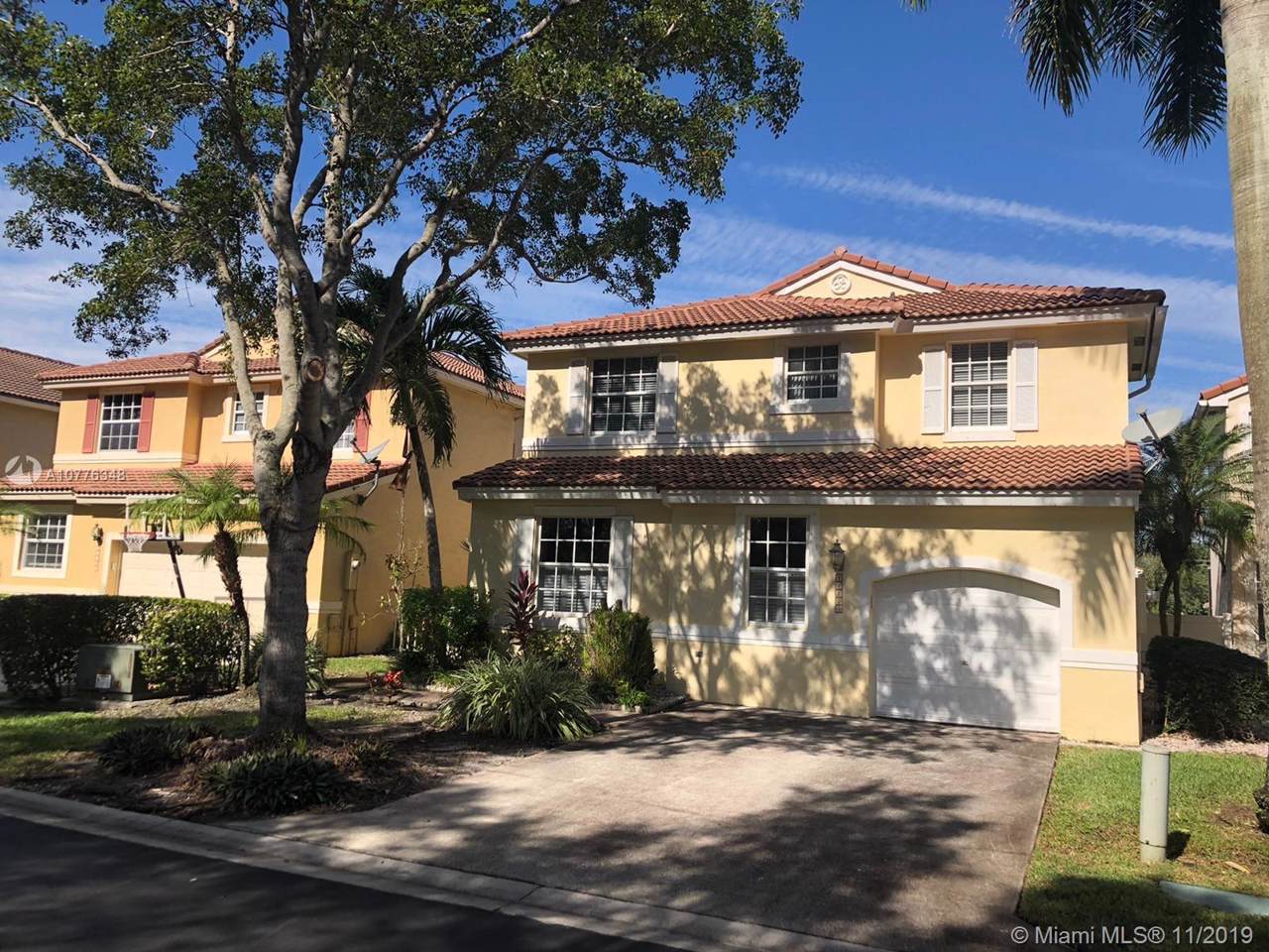 11135 46th Dr - Photo 1