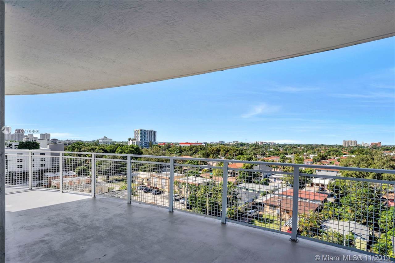 2600 27th Ave - Photo 1