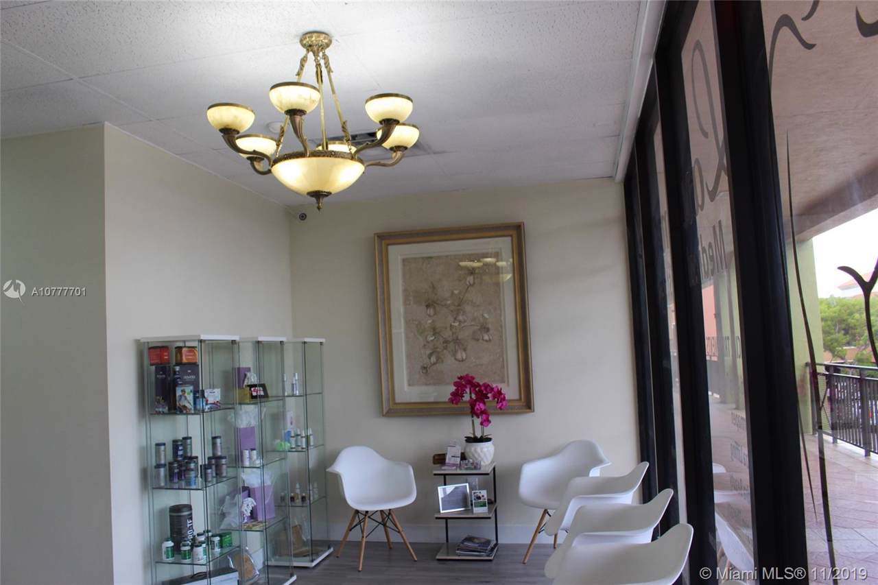 12492 127 Ave - Photo 1