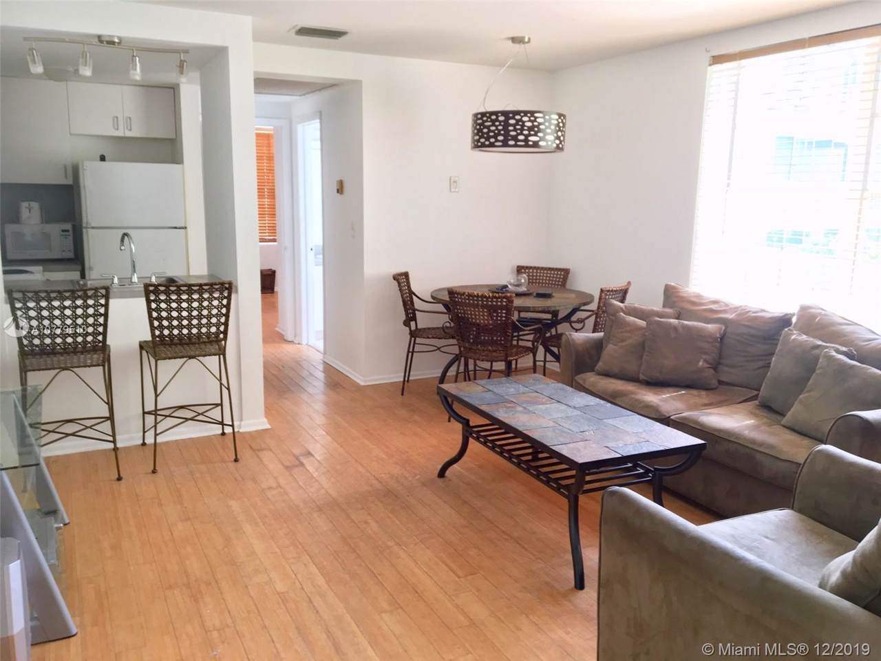 1460 Ocean Dr - Photo 1