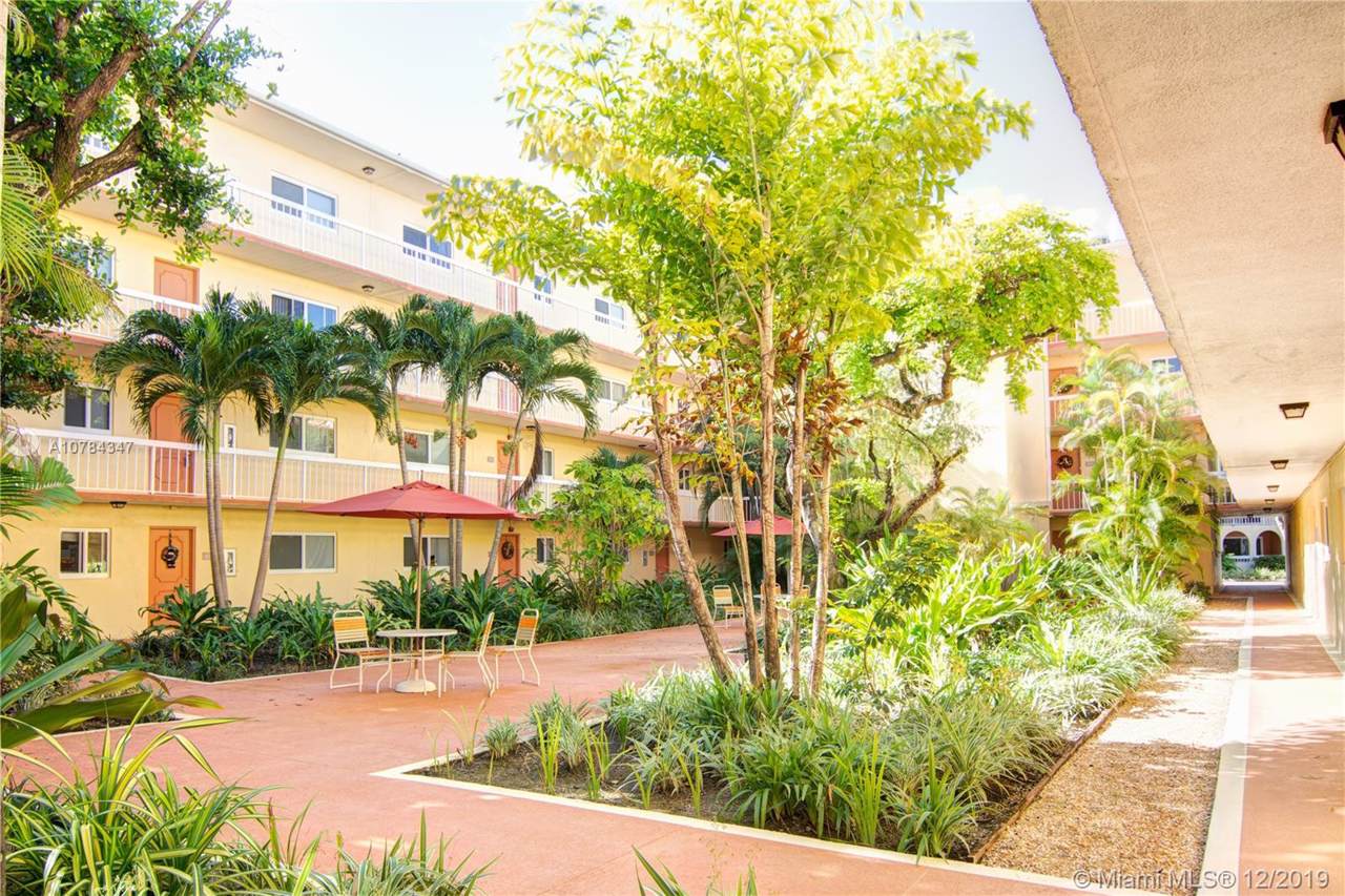 7705 Camino Real - Photo 1