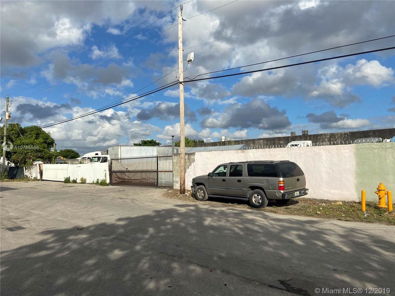 6701 & 6631 73rd Ct - Photo 1