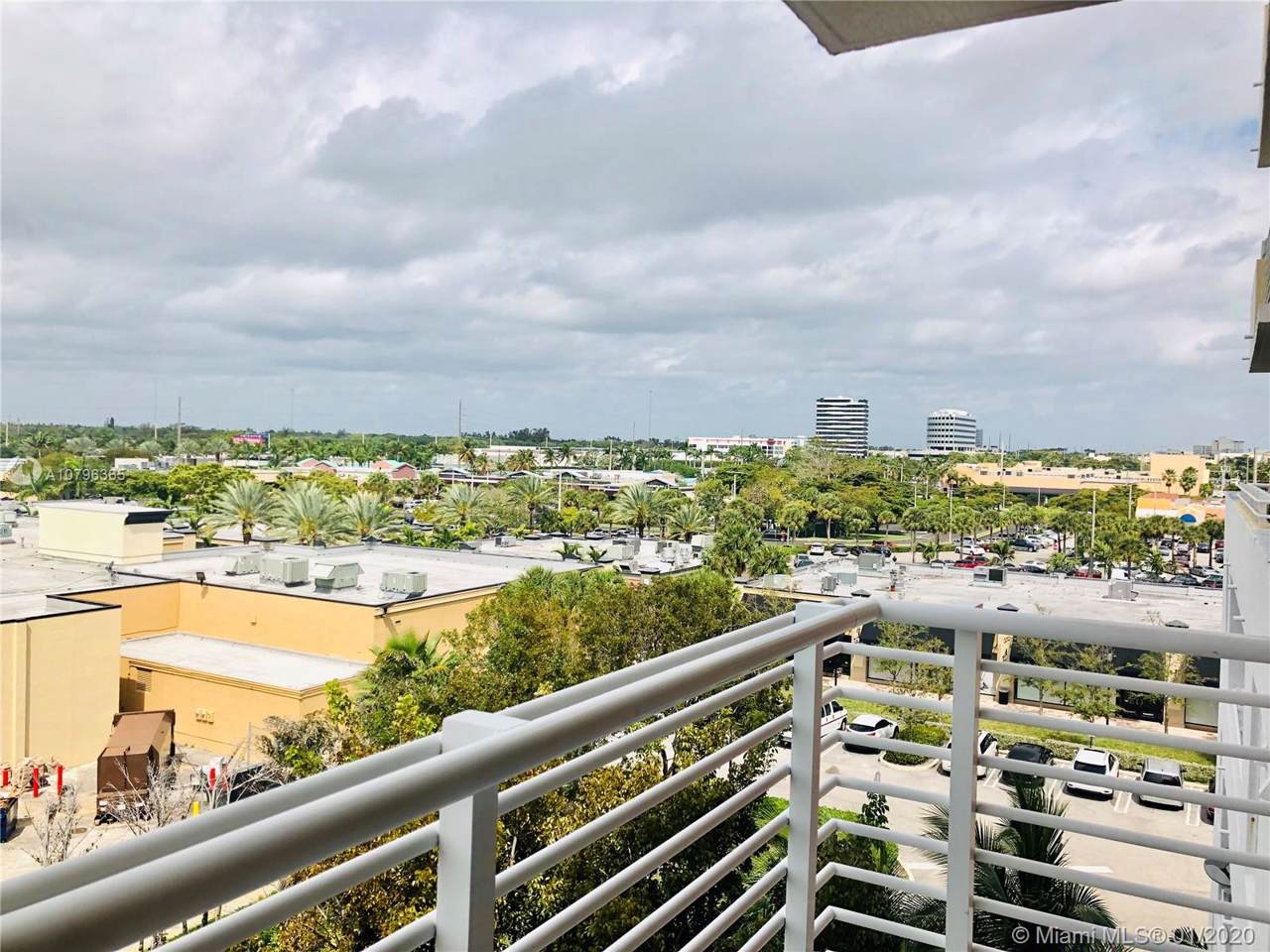 2775 187 ST - Photo 1