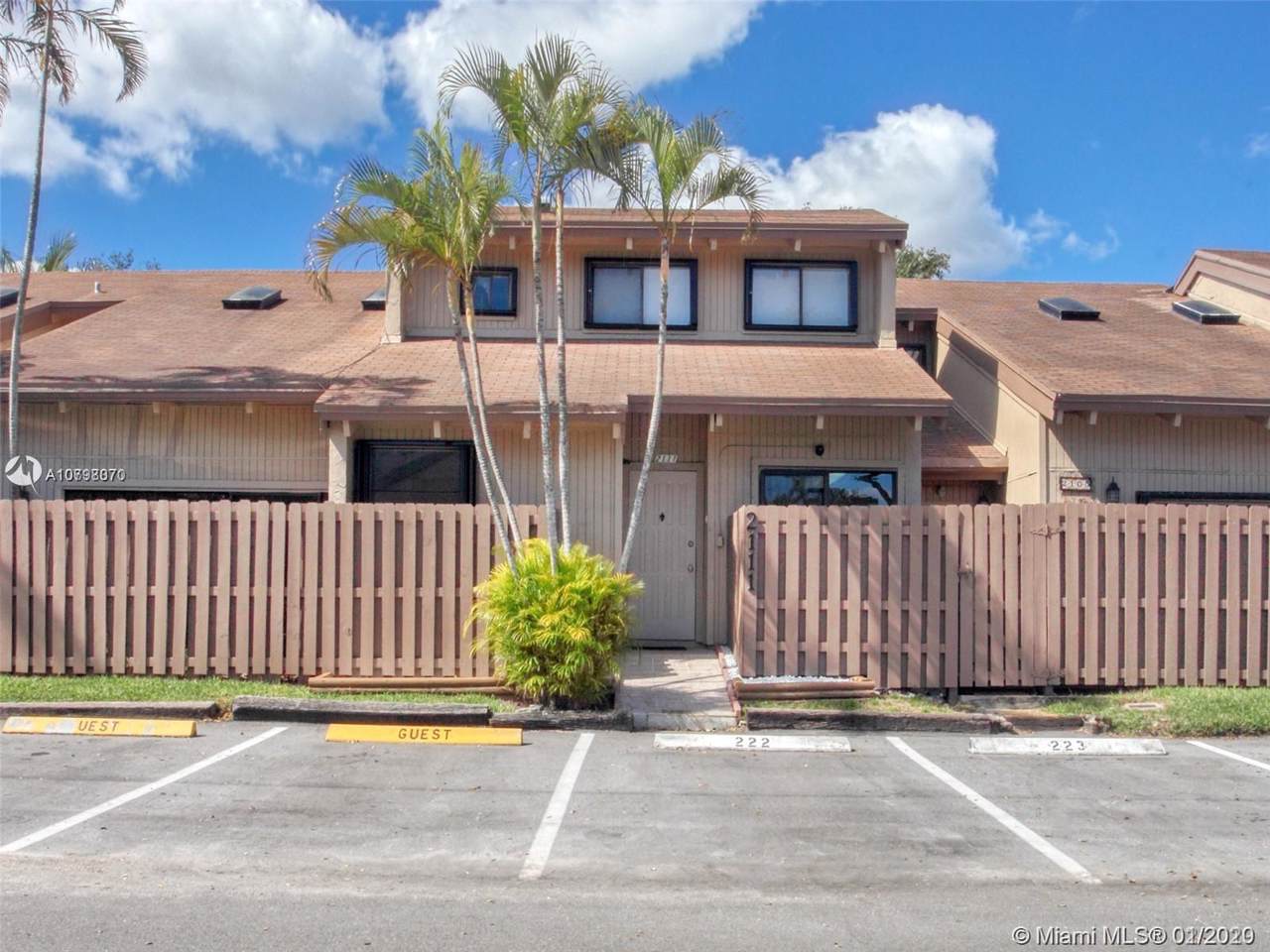 2105 82nd Ave - Photo 1