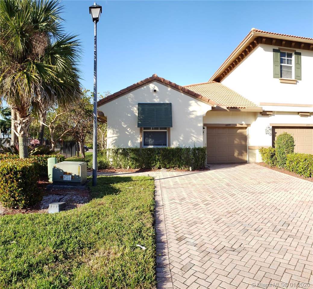 6099 116th Dr - Photo 1