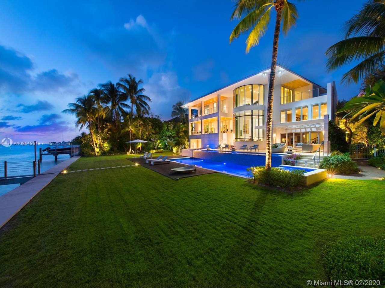 500 Mashta Dr - Photo 1