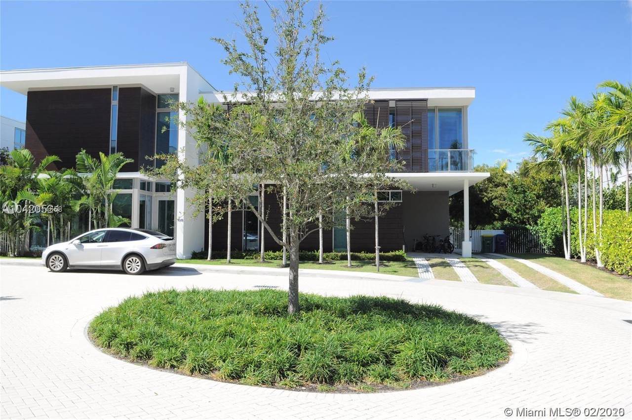 105 Reef Ln - Photo 1