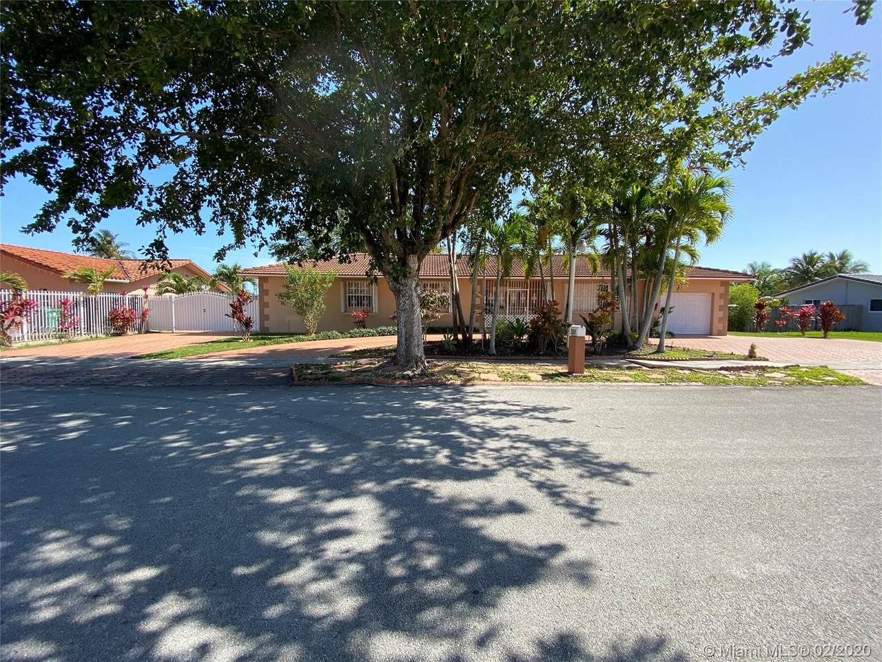 2841 100th Ave - Photo 1