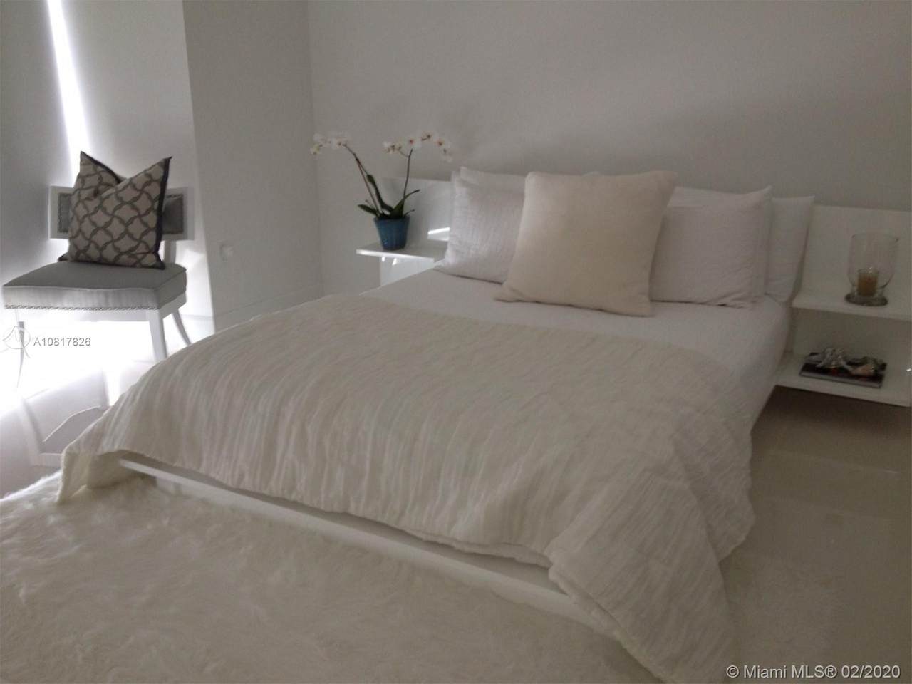 465 Brickell Ave - Photo 1