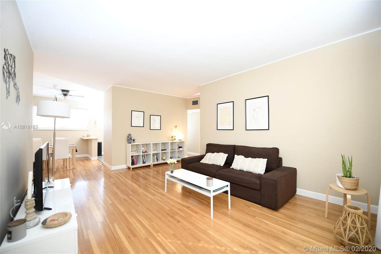 1188 Marseille Dr - Photo 1
