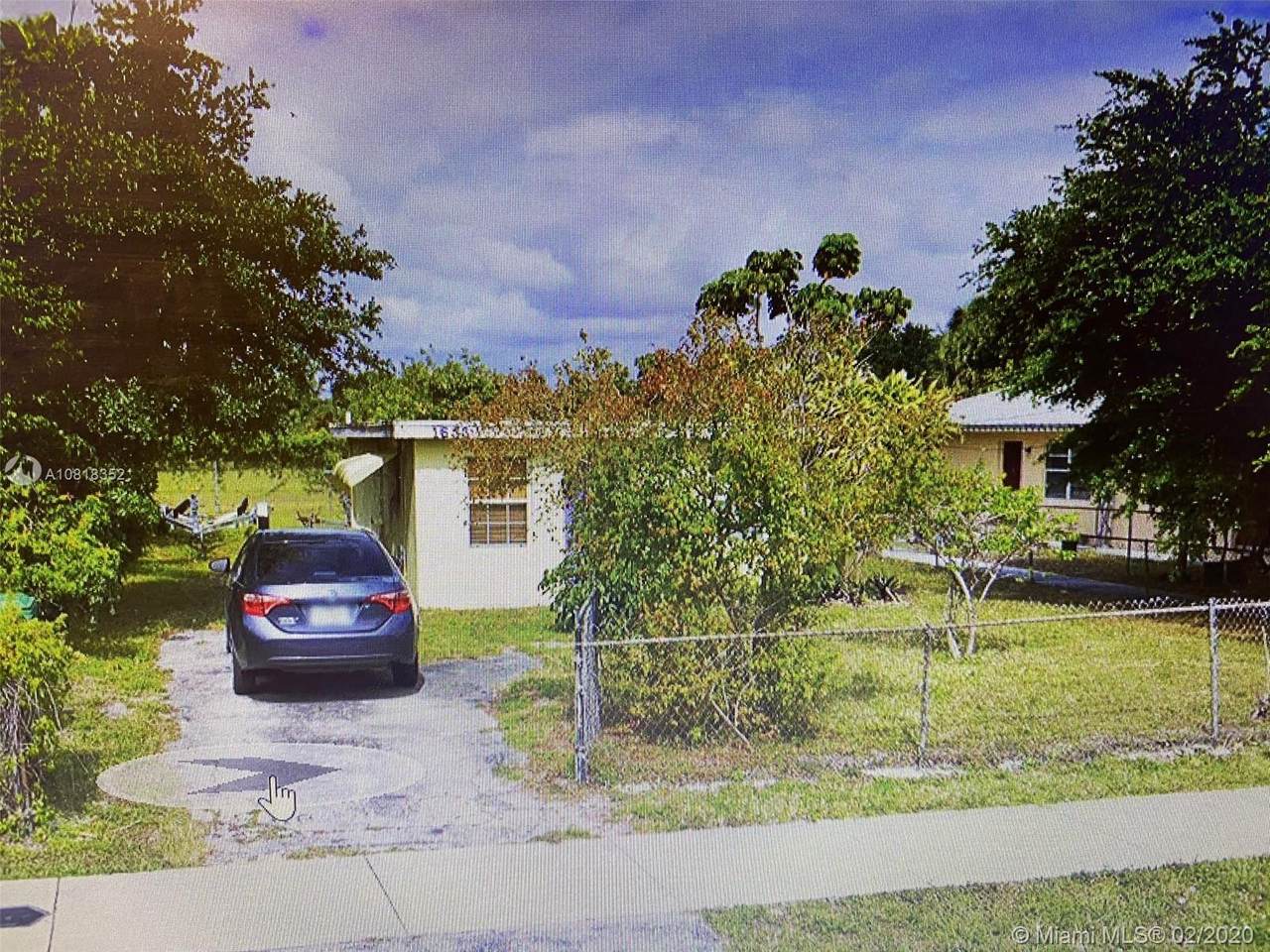 1633 44th Ter - Photo 1