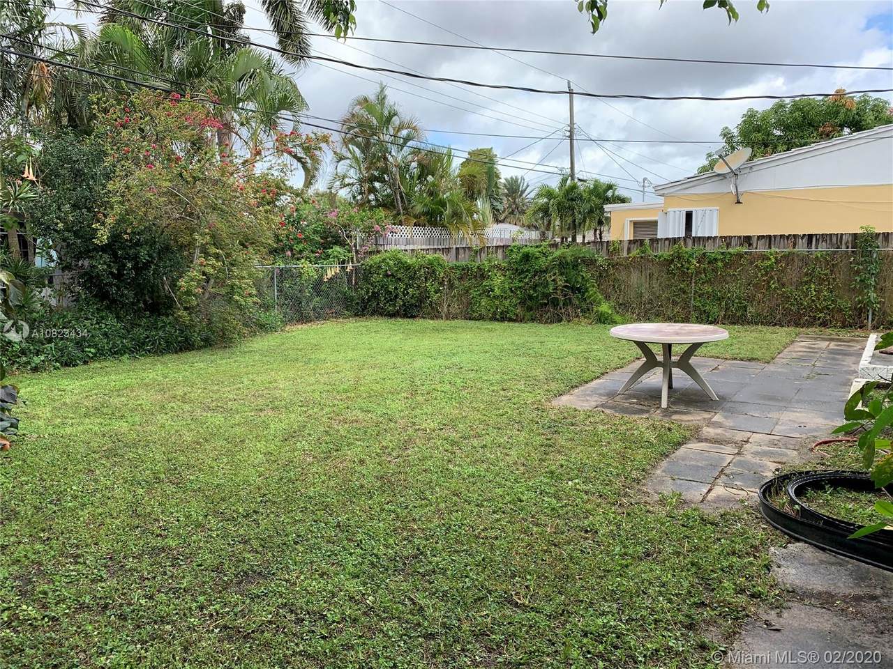 5309 3rd Ter - Photo 1