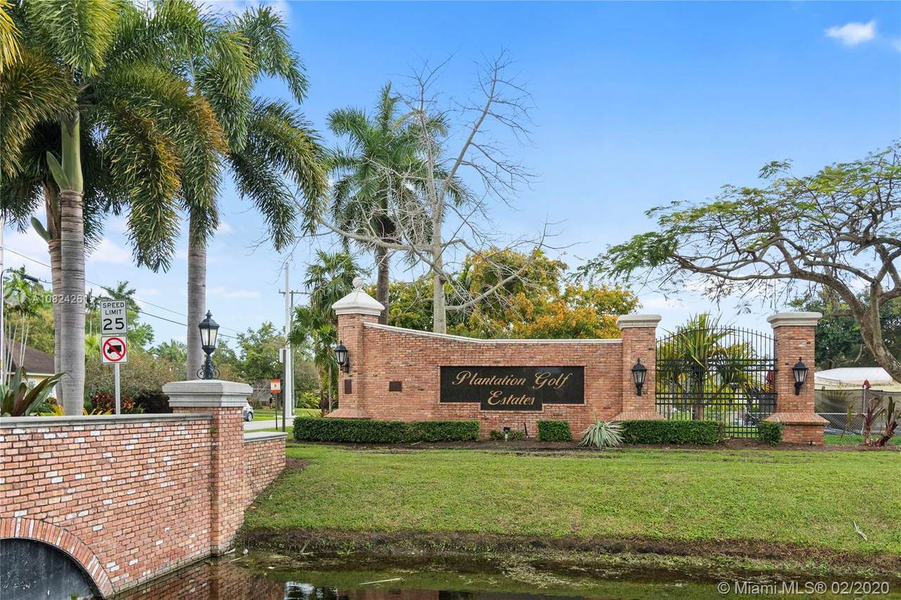 1139 Tropical Way - Photo 1 1139 Tropical Way - Photo 1