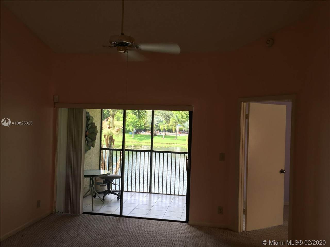 5540 Ctyard Dr - Photo 1