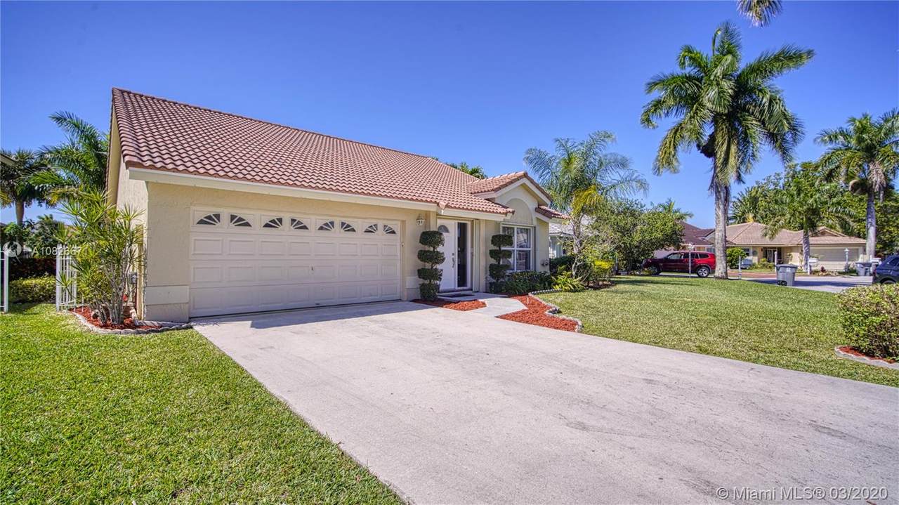 21301 Millbrook Ct - Photo 1