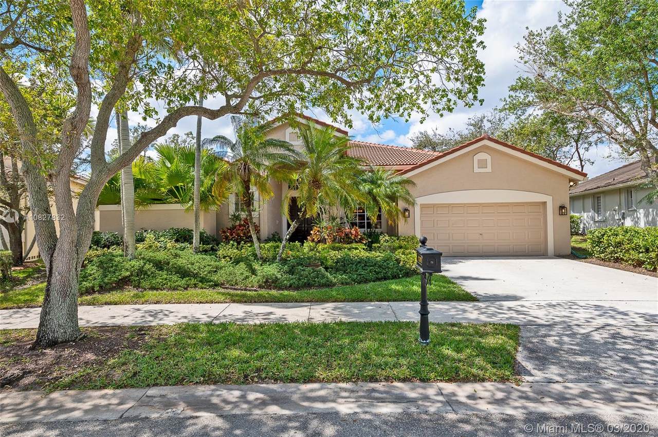 1278 Ginger Cir - Photo 1